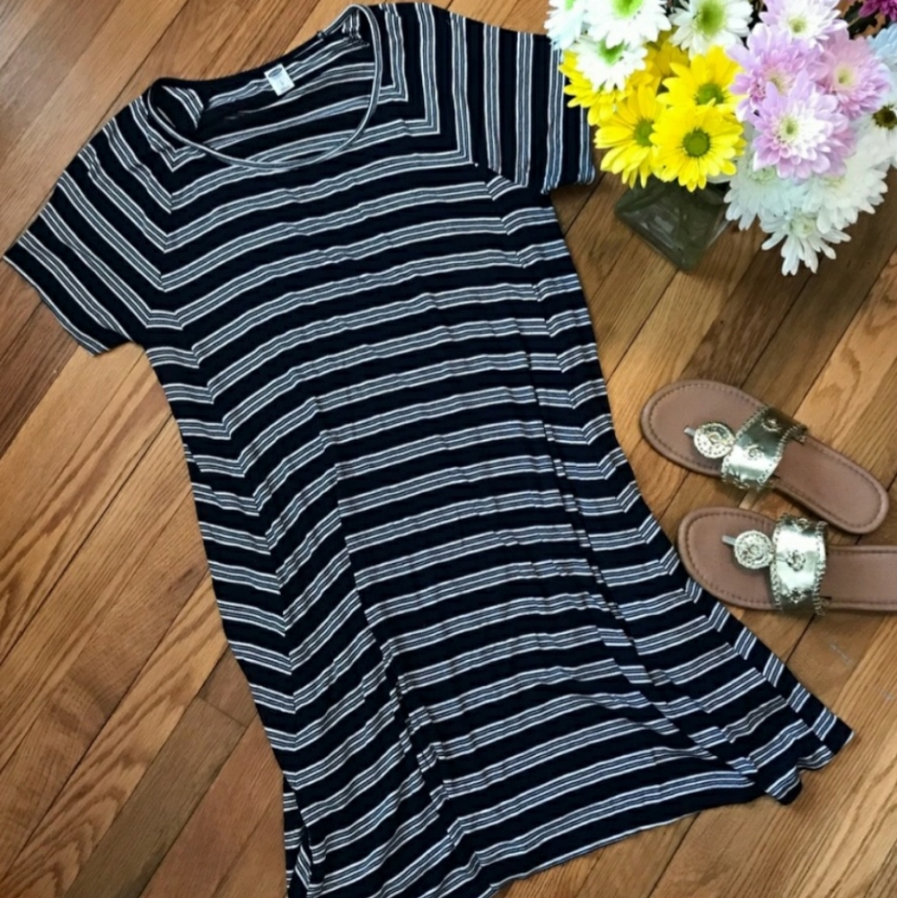 Old Navy Knit Swing Dress
